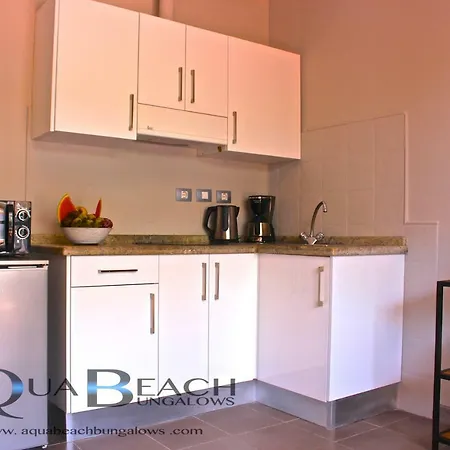 Aqua Beach Bungalows - Gay Men Only (adults Only) Apartmán